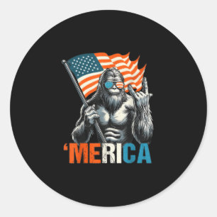 Sticker Rond Bigfoot Merica Rock Drapeau Américain Patriotique