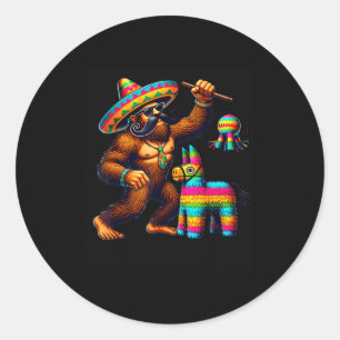 Sticker Rond Bigfoot Pinata Cinco De Mayo Mexicain Sasquatch En