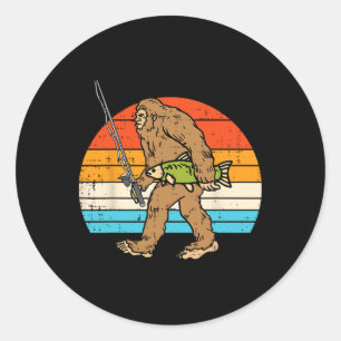 Sticker Rond Bigfoot Sasquatch Pêche Rétro Pêcheur Hommes Femme