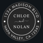 Sticker Rond Black Modern Script Adresse de retour<br><div class="desc">COULEUR D'ARRIÈRE-PLAN CHANGEABLE. Créez Votre Propre Sticker D'Adresse De Retour Rond. Pour une personnalisation plus avancée de cette conception,  cliquez sur Personnaliser un lien supplémentaire pour modifier la police,  la taille et la couleur.</div>