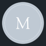 Sticker Rond Bleu Clair | Monogramme Mariage<br><div class="desc">Cet autocollant mariage simple et moderne est doté d'un arrière - plan bleu clair et tendance,  avec votre texte initial en blanc élégant,  et d'un cadre circulaire blanc assorti. Il est fait pour se coordonner parfaitement avec notre collection de mariages "subtil roses d'aquarelle".</div>