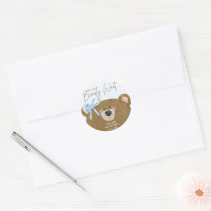 Sticker Rond Blue Teddy On Peut Attendre Un Baby shower Garçon