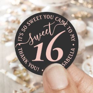 Sticker Rond Blush Pink Black Sweet 16e fête d'anniversaire Fav