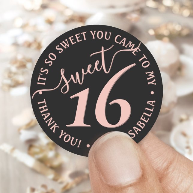 Sticker Rond Blush Pink Black Sweet 16e fête d'anniversaire Fav (Créateur téléchargé)