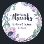 Sticker Rond Boho Feather & Floral Wreath Wedding Favor<br><div class="desc">Boho Feather & Floral Wreath Wedding préférez stickers Avec police de script de brosse tendance! ~ Regardez ma boutique pour voir l'ensemble de la suite mariage pour ce design!</div>