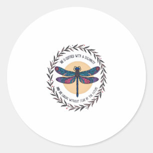 Sticker Rond Boho Floral Libellule Elle Est Revêtue De Force