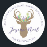 Sticker Rond Boho French Christmas Reinder Typographie Adresse<br><div class="desc">Boho French Christmas Reindeer Typographie Adresse Stickers Ajoutez une touche spéciale à vos cadeaux et à vos cartes cette année avec ces stickers boho délicieux avec un cerf-volant avec des pins pastel turquoise, lavande, rose et sauge dans ses bois. Facile à customiser avec du texte, des polices et des couleurs....</div>