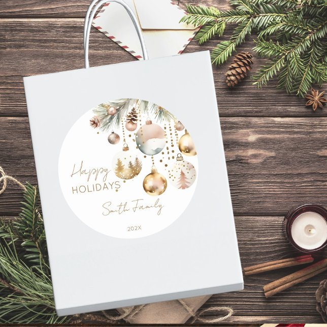 Sticker Rond Boho Noël Pins neige baubles or (Boho Christmas holiday snowy pines gold baubles gift Stickers watercolor boho happy holidays sticker)