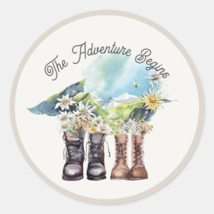 Sticker Rond Bottes de randonnée "L'aventure commence"