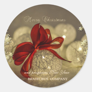 Sticker Rond Boules de Noël Élégantes Ruban Rouge Étoiles Entre