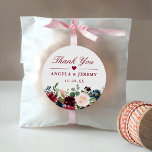 Sticker Rond Bourgogne Blush Floral Wedding Favoriser Merci<br><div class="desc">Ces Stickers Burgundy Blush Floral Merci Round sont une belle façon de remercier vos invités pour avoir partagé votre journée spéciale. Les autocollants sont ornés de fleurs bordeaux et rousses, avec les mots "Merci" en caractères élégants. Utilisez-les pour décorer des ballotins, sceller des enveloppes ou ajouter une touche personnelle à...</div>