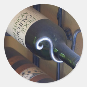 Sticker Rond Bouteilles de vin dans un support