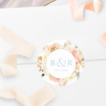Sticker Rond Brosse à fond bleu avec enveloppe Mariage bleu / F<br><div class="desc">Elégante enveloppe mariage monogrammée sceau ou préférez autocollant avec de magnifiques détails aquarelle florale dans un magnifique mélange de teintes pêche, orange, rose rousse, crème et champagne. Centrer en blanc avec initiales et deuxième ligne de texte en bleu. Deux options de taille et plusieurs options de forme à choisir. La...</div>