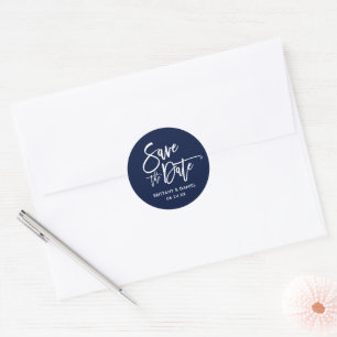 Sticker Rond Brosse Script Enregistrer La Date Bleu Enveloppe P