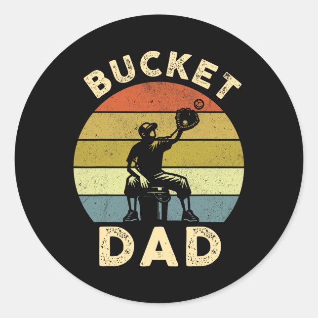 Sticker Rond Bucket Papa Softball Papa Baseball Drôle Entraîneu (Devant)