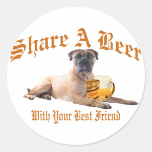 Sticker Rond Bull Mastiff Partage Une Bière