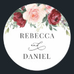 Sticker Rond Burgundy Blush Floral Mariage personnalisé<br><div class="desc">Conçu pour coordonner avec notre collection de mariages Boho Greenery,  ce Sticker personnalisable,  présente un arrangement floral bordeaux et roux aquarelle avec texte calligraphique,  associé à un serif élégant en noir. Éléments correspondants disponibles.</div>