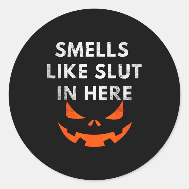 Sticker Rond Ça sent mauvais ici, humour choquant, Funny Hallow (Devant)