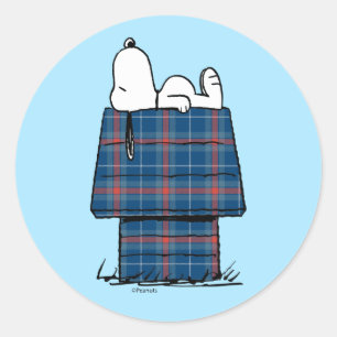 Sticker Rond cacahuètes   Snoopy Plaid Flannel Holiday Dog Hous