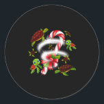 Sticker Rond Cadeau de tortue | Turtle Candy Sweet Christmas<br><div class="desc">Cadeau de tortue | Turtle Candy Sweet Christmas Un joli cadeau pour une personne spéciale. Le motif est le meilleur cadeau pour les amis et la famille c'est aussi un cadeau de vacances ou d'anniversaire idéal Amoureux de les chiens, filles, garçons, enfants, ados et adultes à Noël, et le Nouvel...</div>