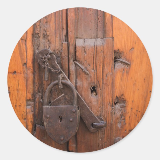 Sticker Rond Cadenas sur une porte en bois (Devant)