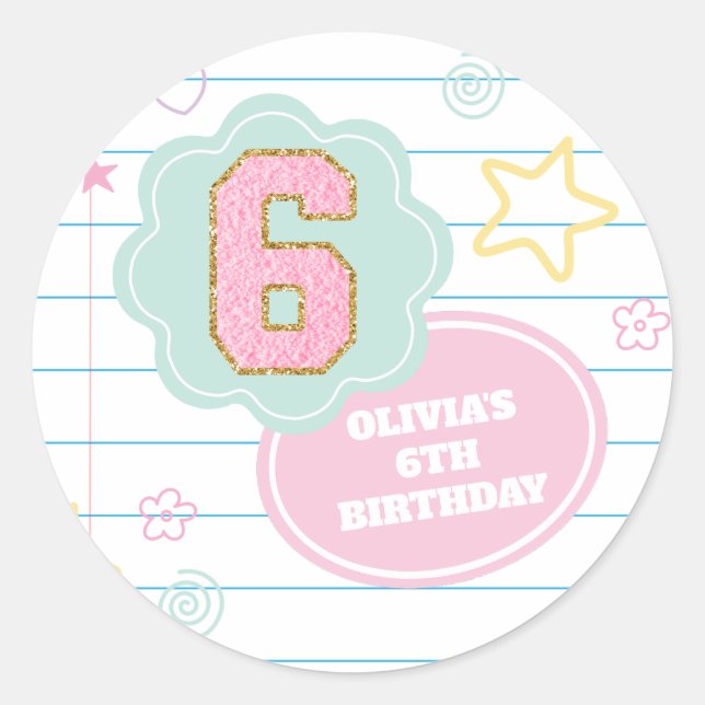 Sticker Rond Cahier Varsity preppy pastel patch 6e anniversaire (Devant)
