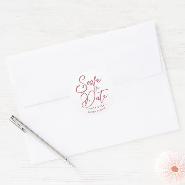 Sticker Rond Calligraphie Élégante Rose Doré Save The Date (Enveloppe)