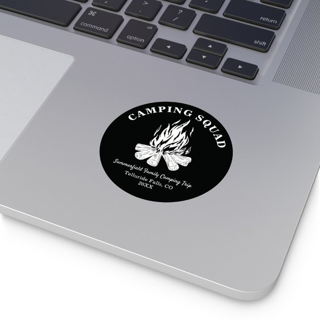 Sticker Rond Camp de vacances en famille personnalisé Camping a (Camping Squad Circle Sticker)