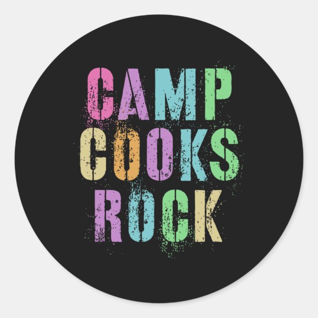 Sticker Rond Camping Cooks Rocks Funny Camping Chef Crew Campsi (Devant)