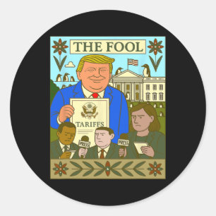 Sticker Rond Carte Trump Tarot Le Fou Impose un Droit de Douane