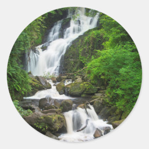 Sticker Rond Cascade de Torc paysage, Irlande