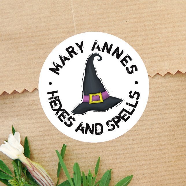 Sticker Rond Casquette de sorcière mignonne Halloween personnal (Halloween witch custom sticker. )