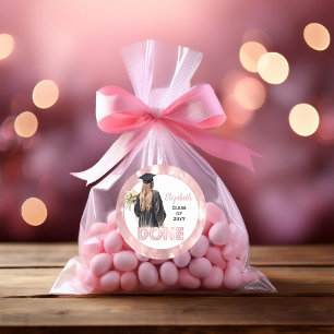 Sticker Rond Casquette et Gown   Flores roses FAIT