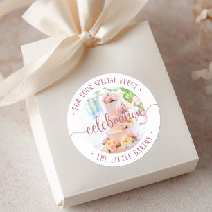 Sticker Rond Célébration de gâteaux pour votre événement spécia