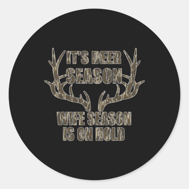Sticker Rond C'est la saison des Cerfs La saison des femmes est (Devant)