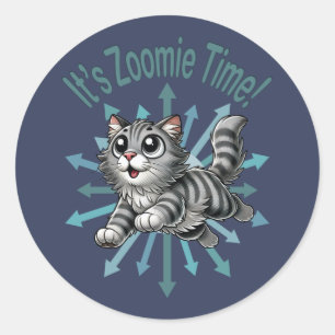 Sticker Rond C'est le temps du chat gris tabby Zoomie