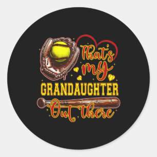Sticker Rond C'est ma petite-fille là-bas Doux Grand-mère 