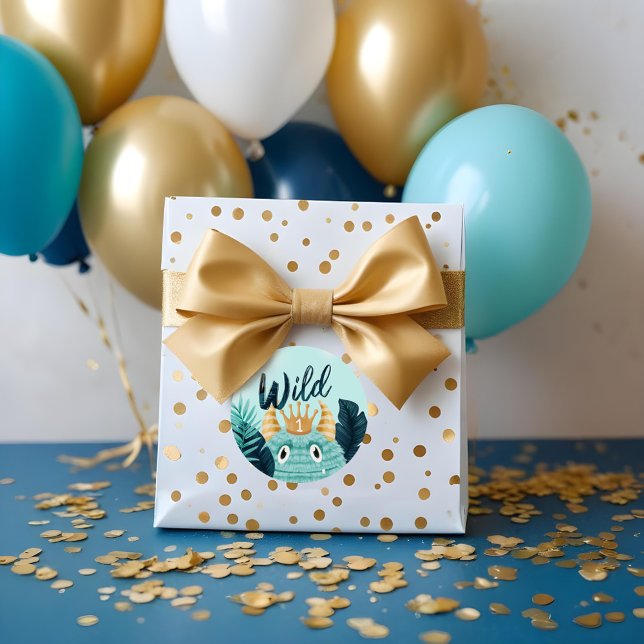 Sticker Rond C'est un monstre bleu sauvage et une jungle tropic (He's a Wild One Blue Monster & Tropical Jungle Classic Round Sticker)