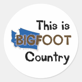 Sticker Rond C'est un pays de bigfoot