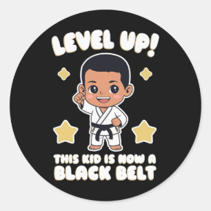 Sticker Rond Cet Enfant Est Aujourd'Hui Un Noir Karate Hapkido 