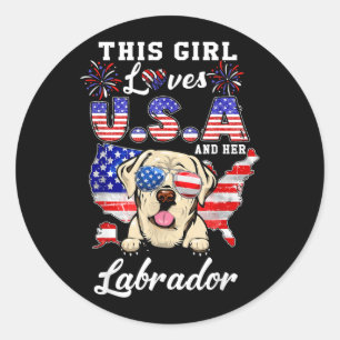 Sticker Rond Cette fille aime les États-Unis et le Labrador pou