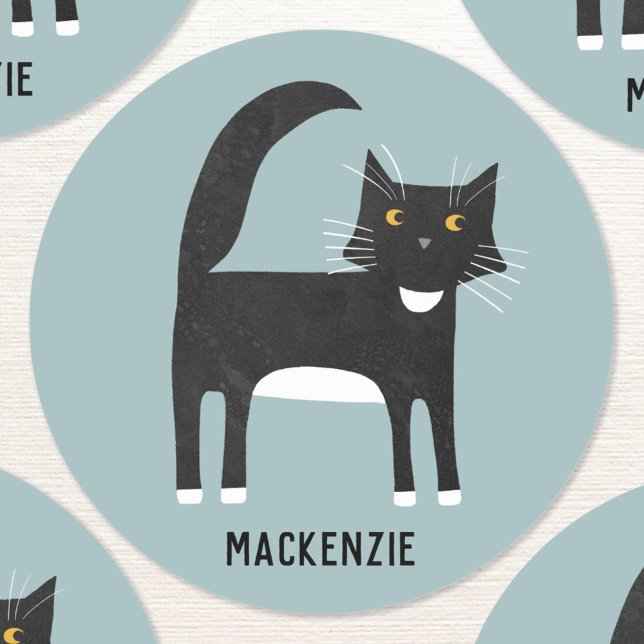 Sticker Rond Chat noir et blanc Personnalisé (Fun black and white tuxedo cat personalized custom name sticker)