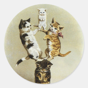 Sticker Rond Chats et chatons victoriens mignons jouant, humour