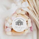 Sticker Rond Chic Barn Rustic Merci Mariage<br><div class="desc">Design d'automne rustique avec une grange unique avec illustration citrouille avec les noms des couples et date spéciale. Le Merci est dans un élégant script de calligraphie moderne.</div>