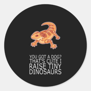 Sticker Rond Chien de Dragon ? LEVER TINY DINOSAURS Lizard