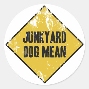 Sticker Rond Chien Junkyard moyen