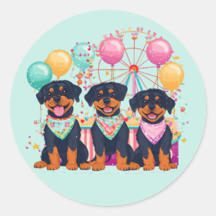 Sticker Rond Chiens Rottweiler À Un Carnaval
