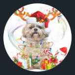 Sticker Rond Chih Tzu Christmas Reindeer | Lumières de Noël<br><div class="desc">Avec ce cadeau Chih Tzu Dog,  vous pourrez avoir une surprise pour vos amis,  votre famille ou vos amoureux. Ce cadeau est approprié pour presque toutes les occasions. Avec des designs mignons et de grands matériaux,  nous espérons vous présenter les plus grands objets de famille.</div>