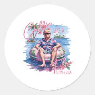 Sticker Rond Chillin comme un Felon été 2024 drôle Trump 2024