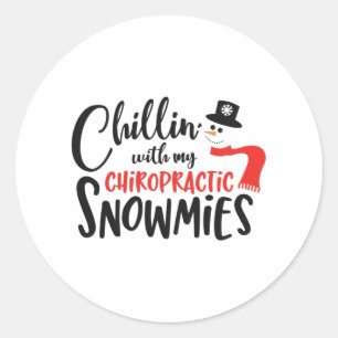 Sticker Rond Chiropracteur de Noël chillin avec mes neiges